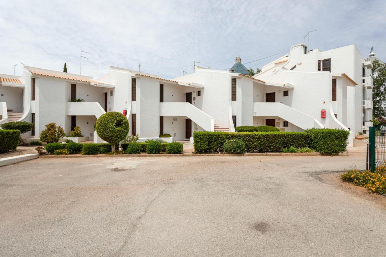 Centralgarve - Premium Apartment In The Center Of Vilamoura - Cota10 Extérieur photo